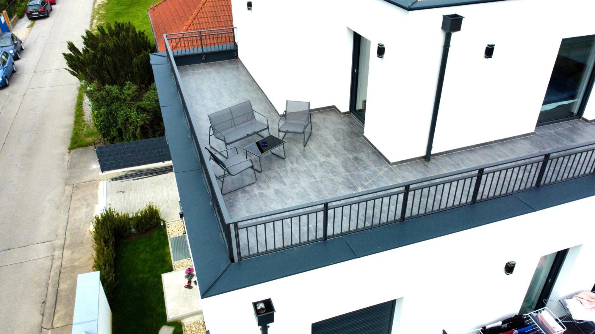 Weisses Haus Apartment *