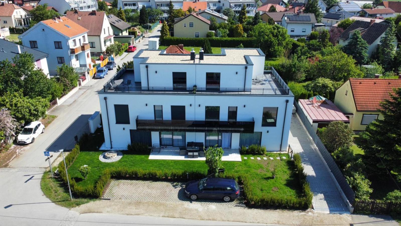 Weisses Haus Gerasdorf bei Wien